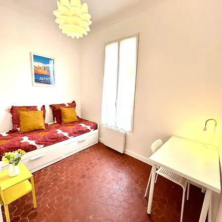 Lila Vakantiehuis Nice