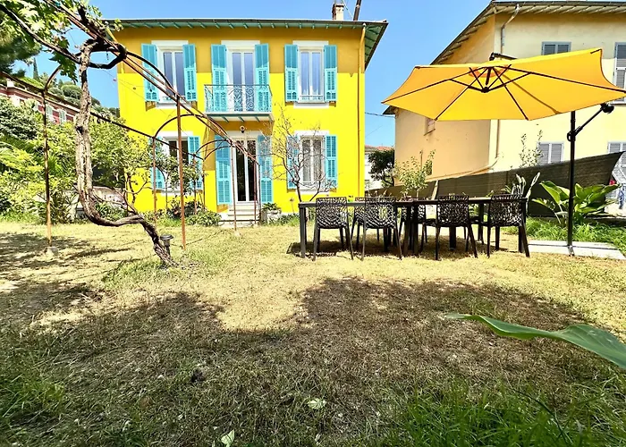 Holiday home Lila *